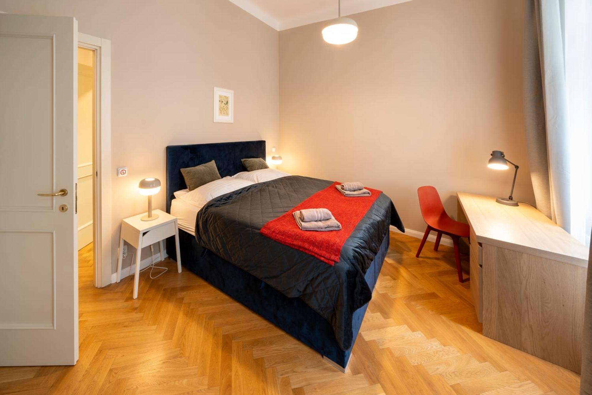 Apart Hotel Zborovska Prag Exteriör bild