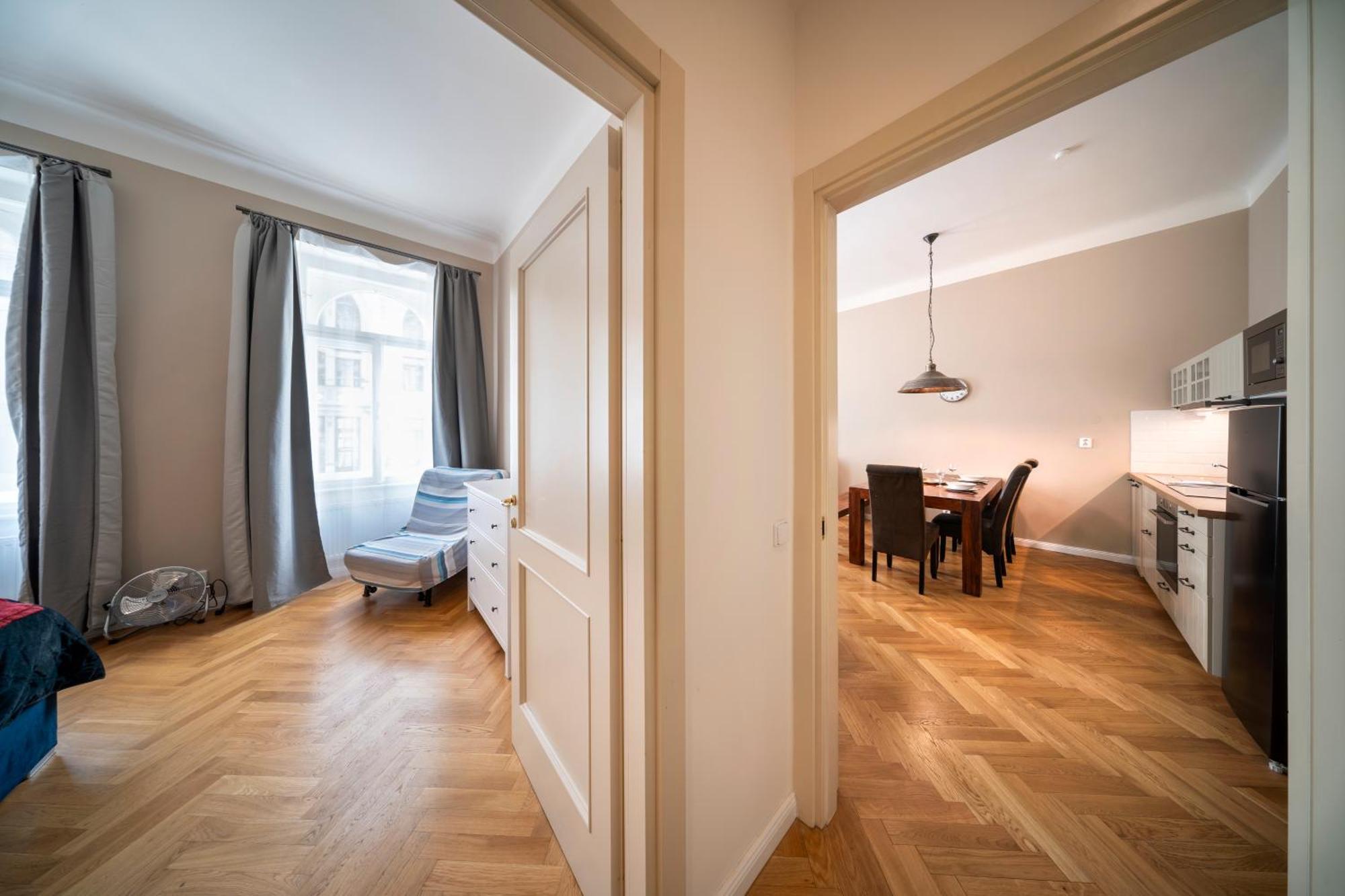 Apart Hotel Zborovska Prag Exteriör bild